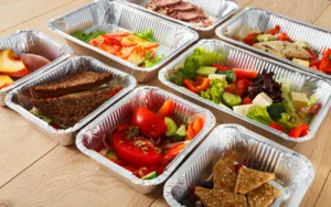 Dlaczego catering dietetyczny to dobry wybor dla zapracowanych